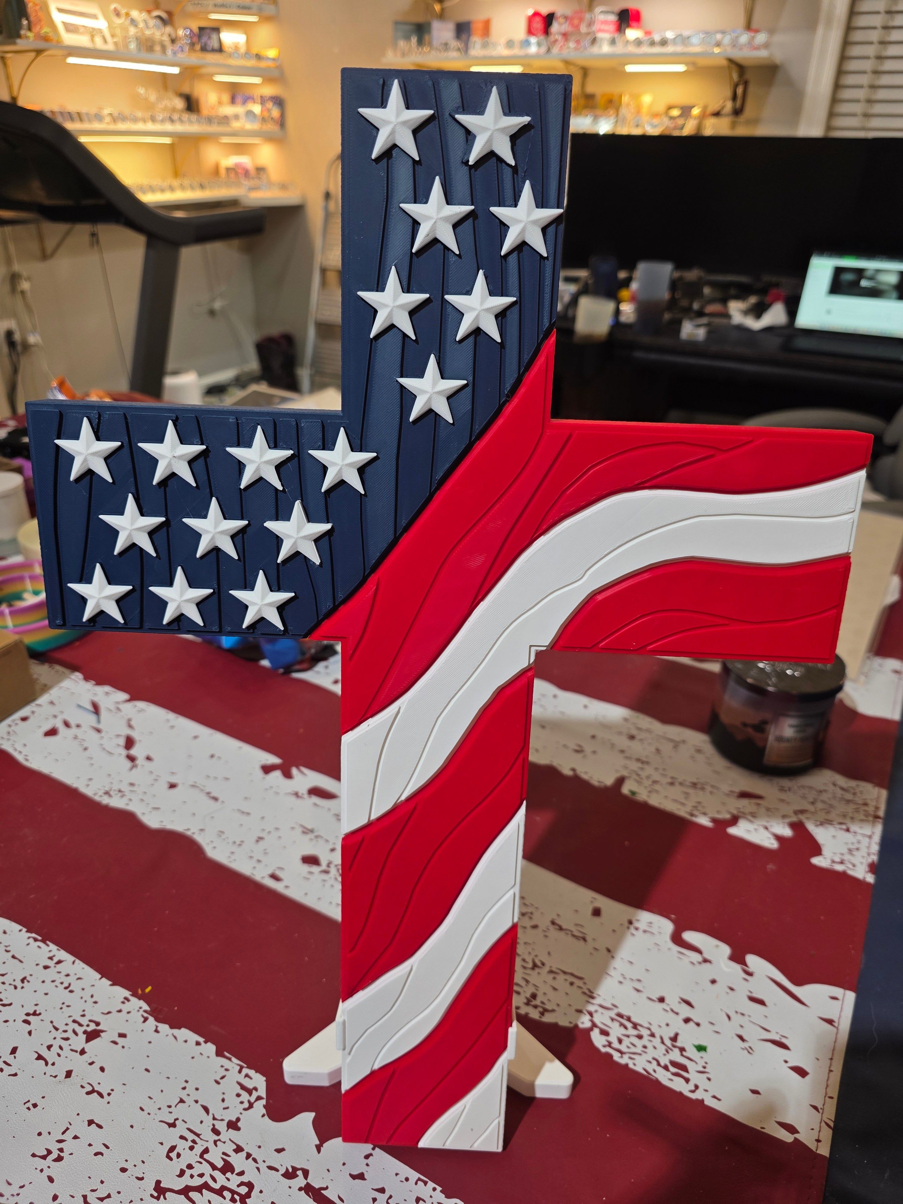 20" American flag cross with wood grain, W/STAND AND WALL MOUNT