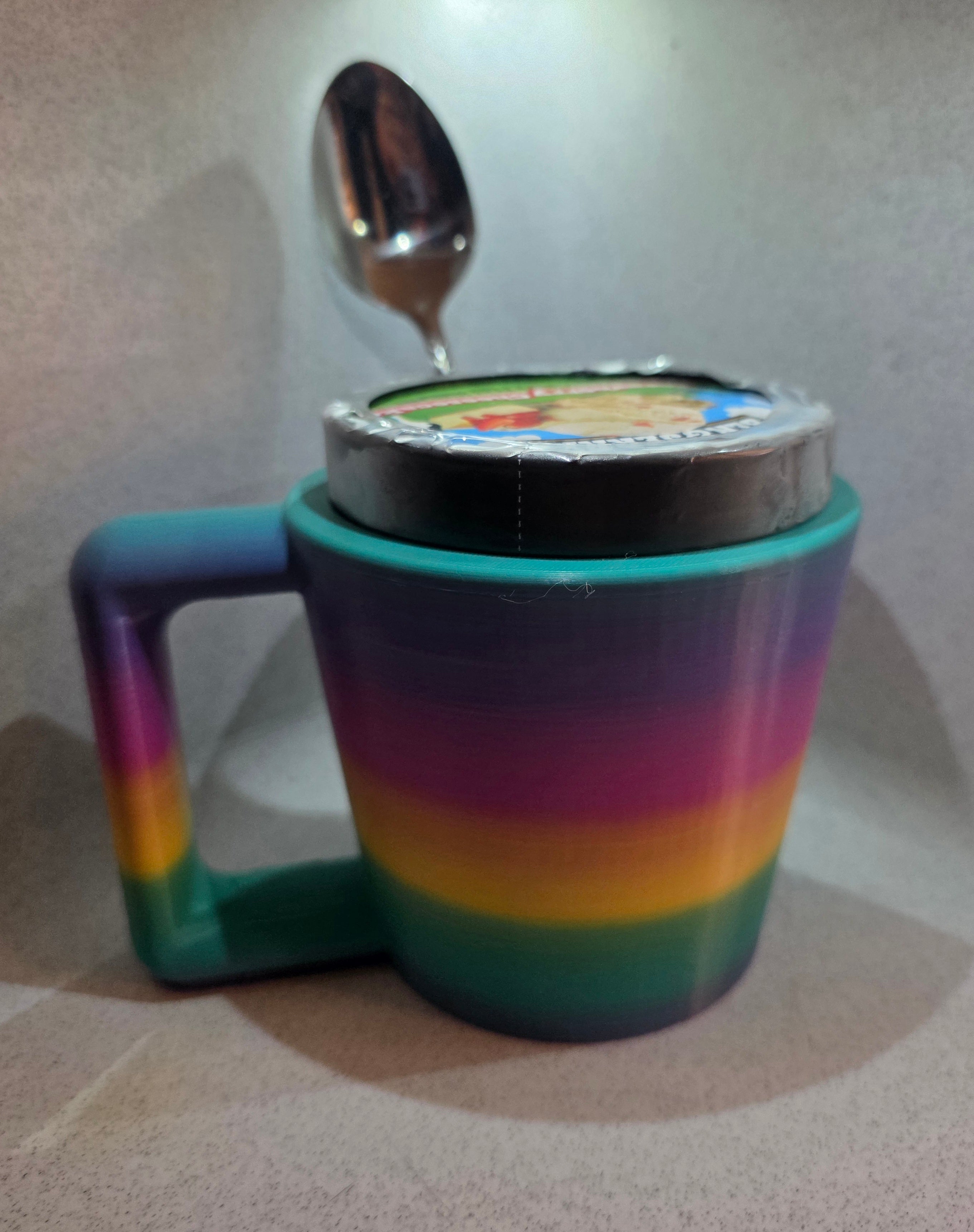 Pint Ice Cream Holder w/spoon holder