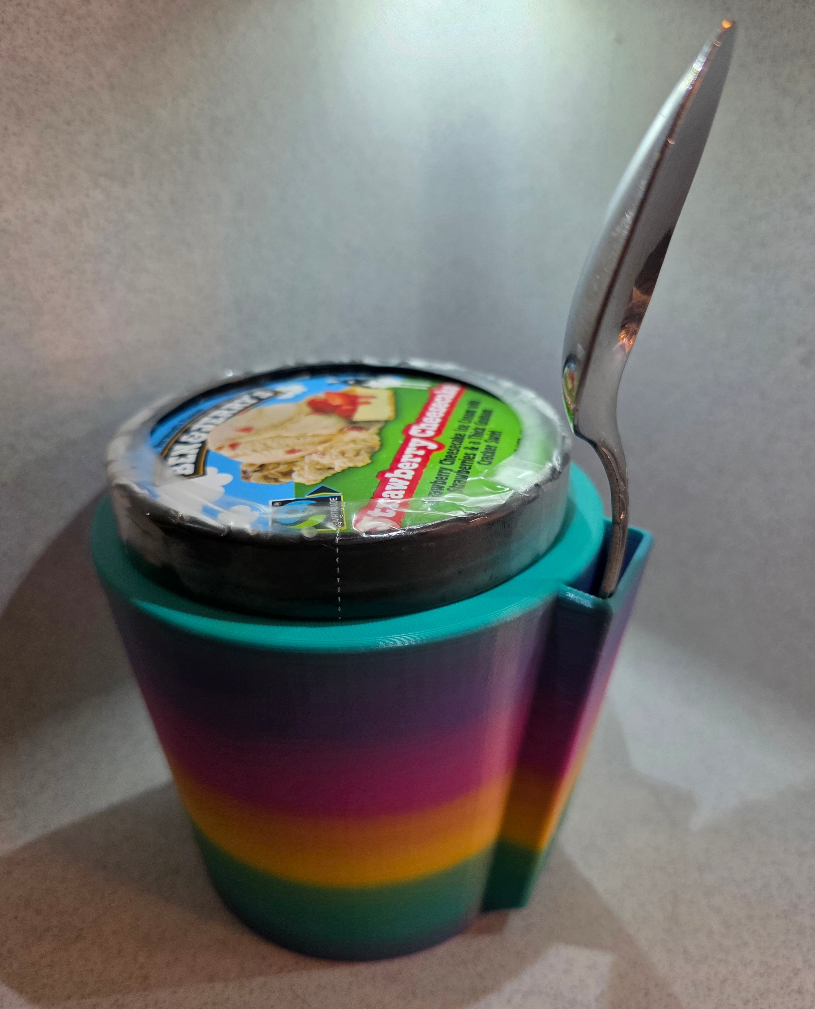 Pint Ice Cream Holder w/spoon holder
